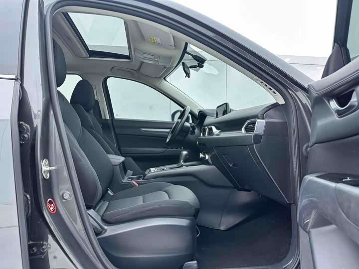 Фото 8 - Mazda CX-5
