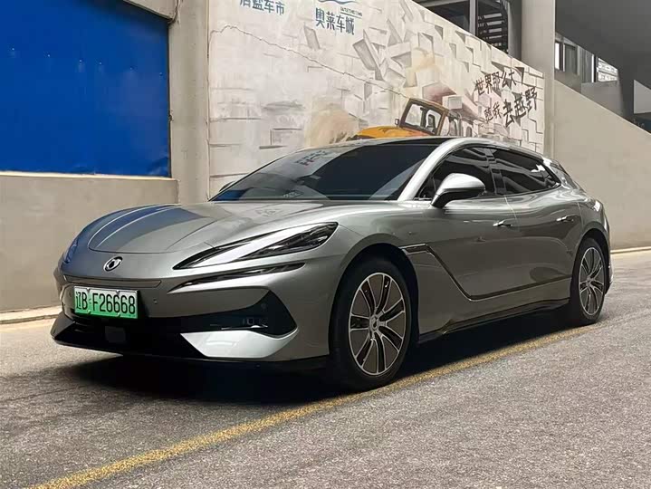 Фото 1 - Denza Z9GT