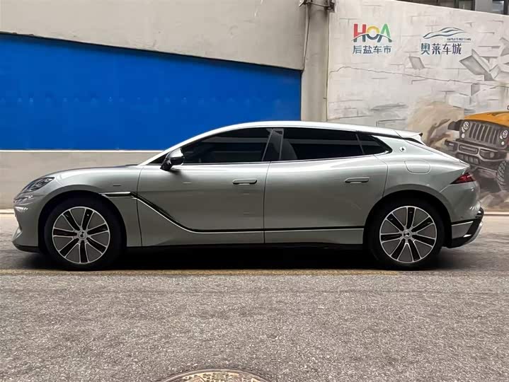 Фото 3 - Denza Z9GT