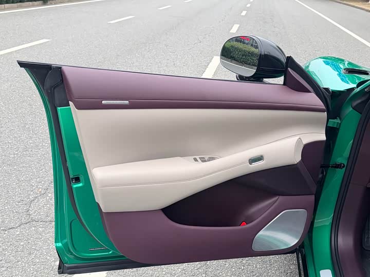 Фото 7 - Xiaomi YU7