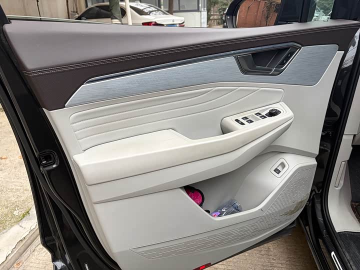 Фото 7 - Volkswagen Talagon