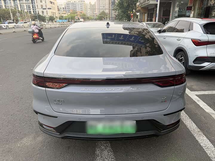 Фото 5 - BYD Han