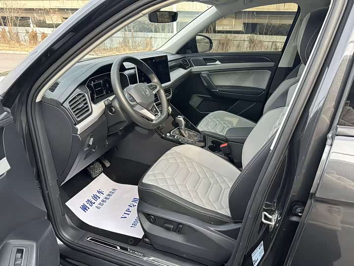 Фото 3 - Volkswagen Tayron