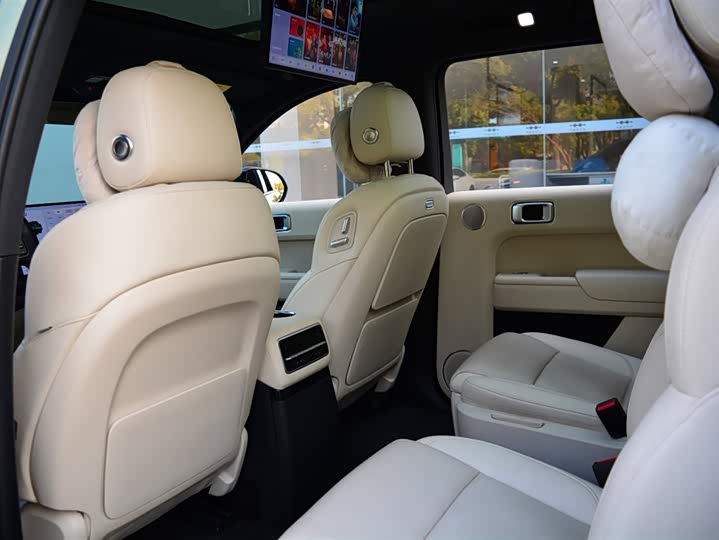 Фото 6 - LiXiang L9