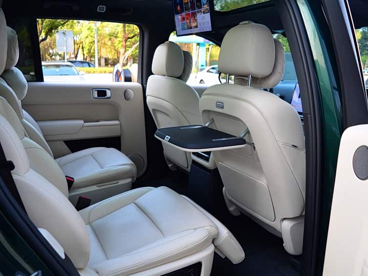 Фото 9 - LiXiang L9