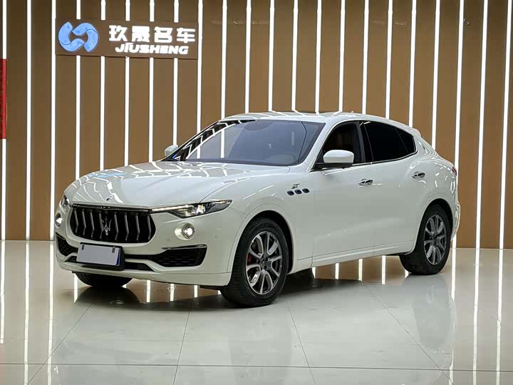 Photo 1 - Maserati Levante