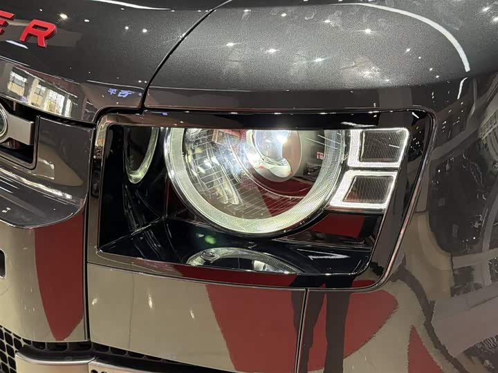 Фото 5 - Land Rover Defender