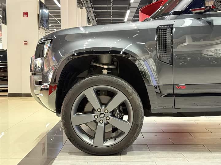 Фото 6 - Land Rover Defender