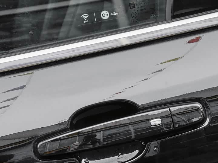 Фото 9 - Chevrolet Equinox