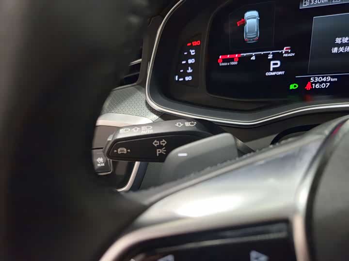 Audi A6 2022 2022款 allroad quattro 探索家 55 TFSI 尊享越野型