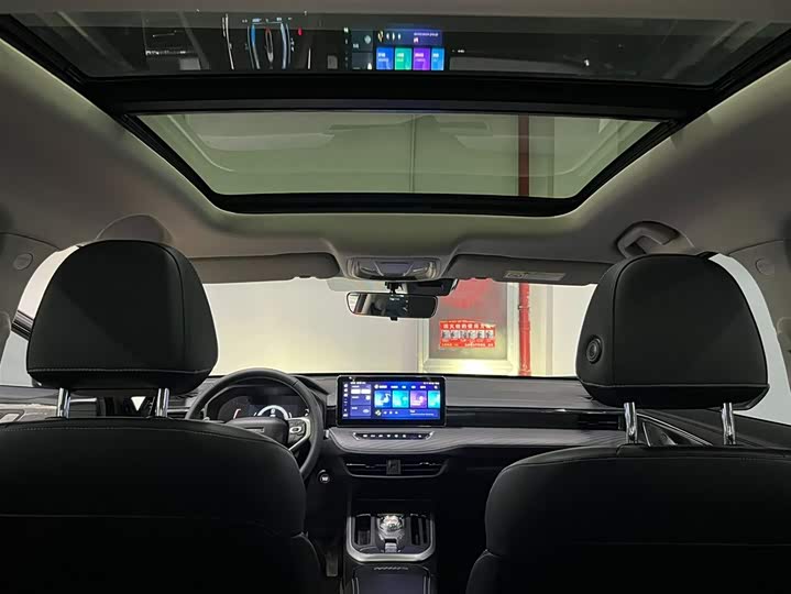 Фото 8 - Haval Jolion