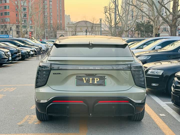 Фото 5 - HiPhi X