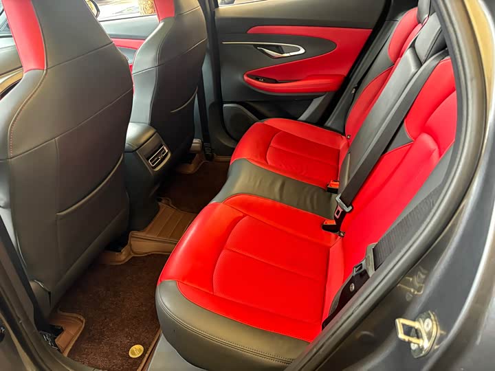 Фото 7 - Changan UNI-T