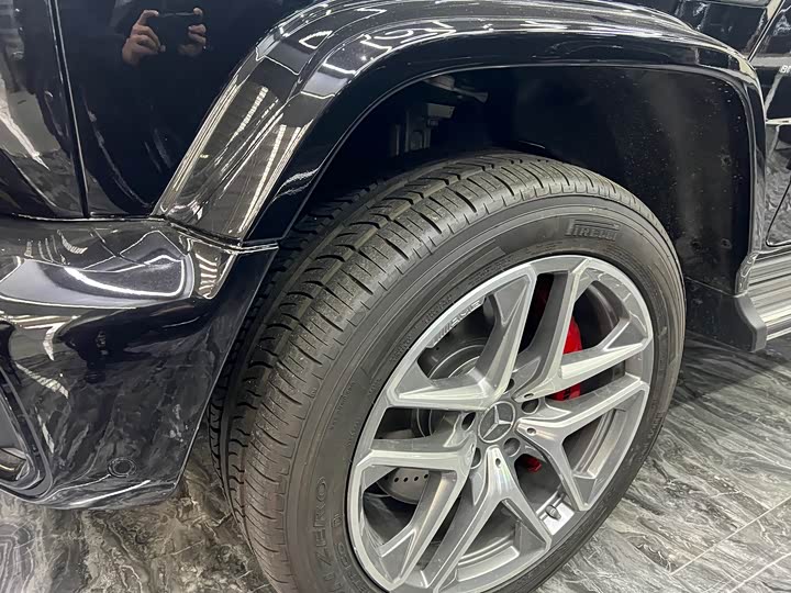 Photo 4 - Mercedes-Benz G-Class AMG