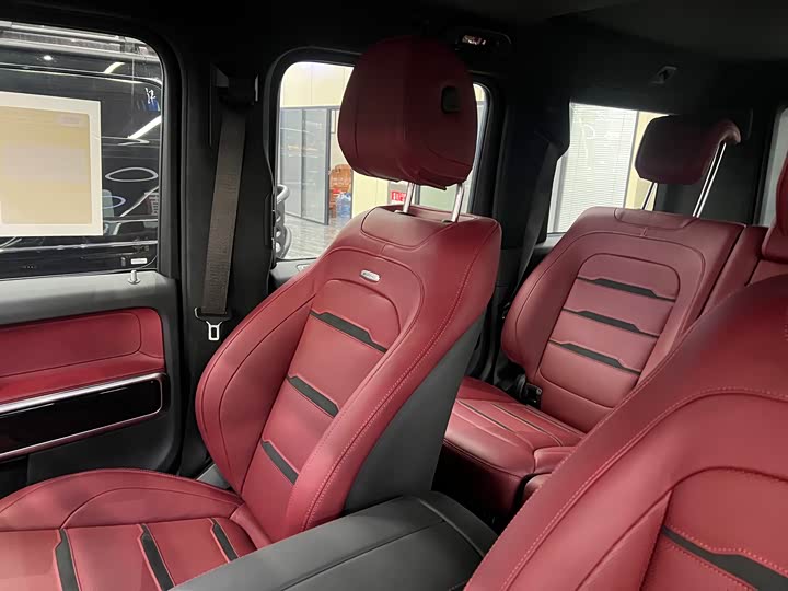 Photo 8 - Mercedes-Benz G-Class AMG