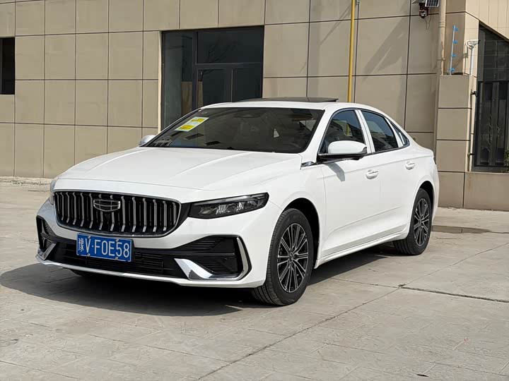 Фото 1 - Geely Preface