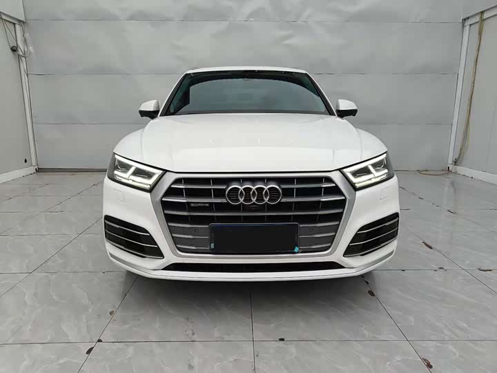 Audi Q5L 2020 2020款 改款 40 TFSI 荣享时尚型