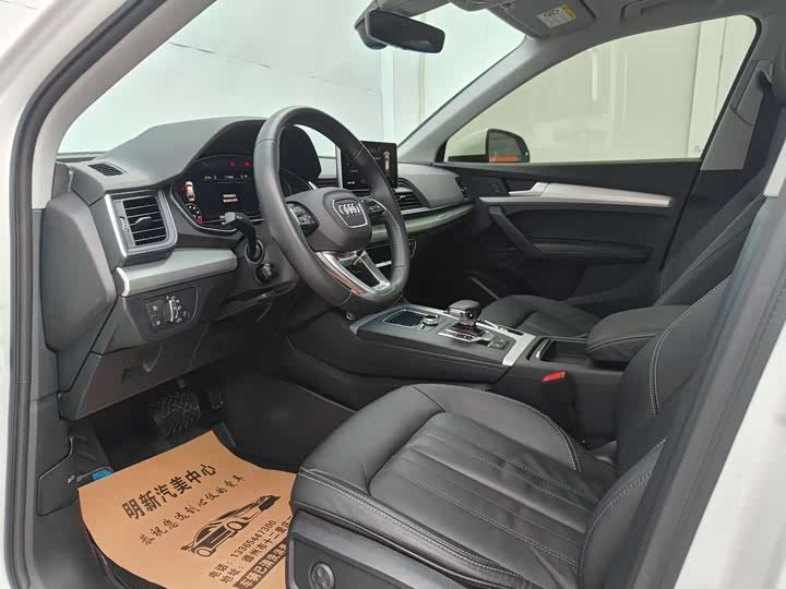 Audi Q5L 2020 2020款 改款 40 TFSI 荣享时尚型