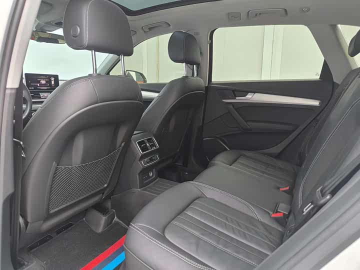 Audi Q5L 2020 2020款 改款 40 TFSI 荣享时尚型