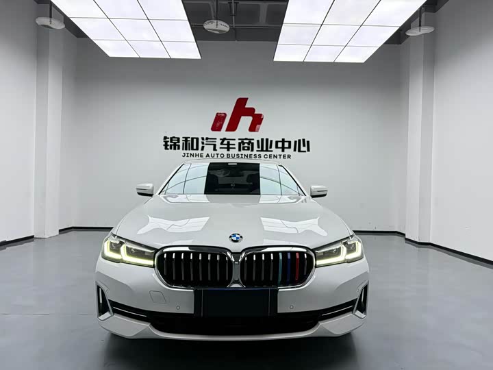 Фото 5 - BMW 5 Series