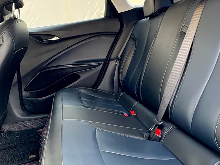 Фото 8 - Buick Velite 6