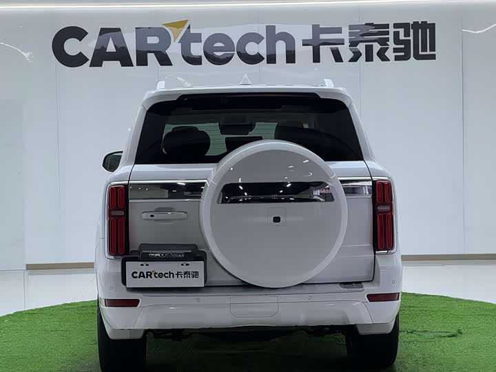 Фото 4 - Tank 500 Hybrid