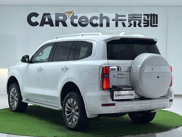 Фото 5 - Tank 500 Hybrid