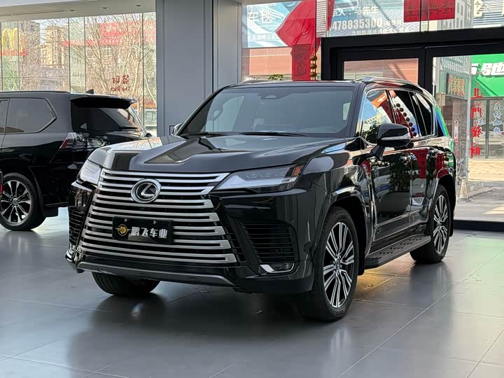Photo 1 - Lexus LX