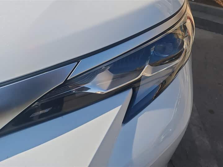 Фото 5 - Toyota Sienna