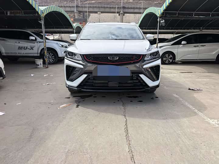 Фото 2 - Geely Coolray