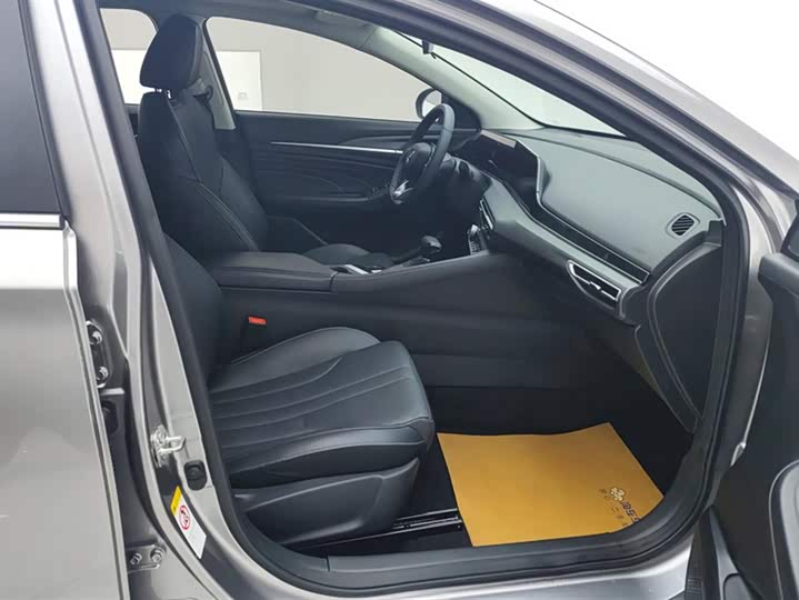 Фото 8 - Changan Eado Plus