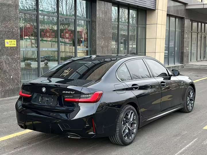 Фото 4 - BMW 3 Series