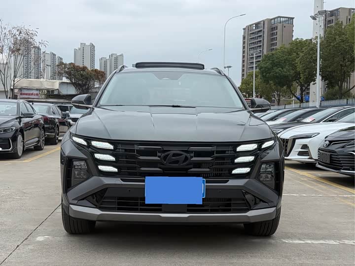 Фото 2 - Hyundai Tucson L