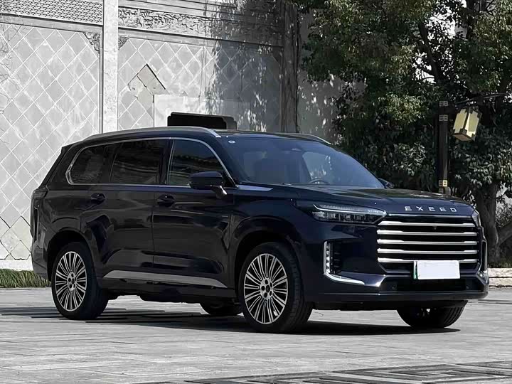 Photo 3 - Exeed VX C-DM Hybrid