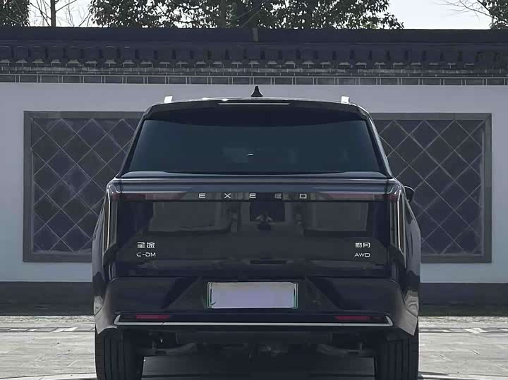 Photo 5 - Exeed VX C-DM Hybrid