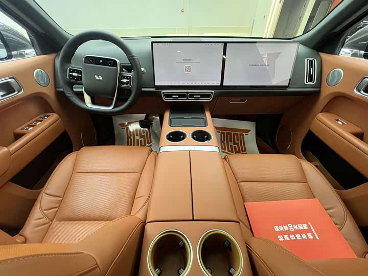 Фото 9 - LiXiang L8