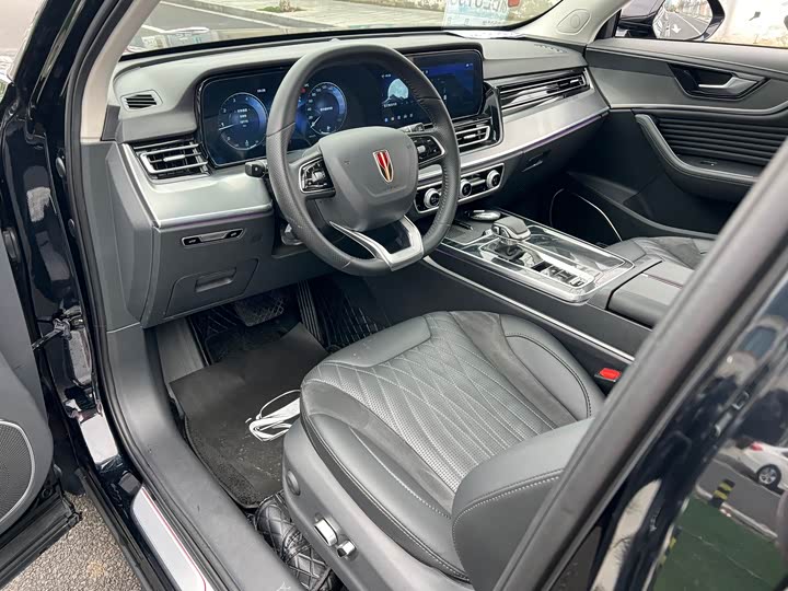 Photo 7 - Hongqi HS5