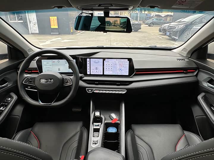 Фото 5 - Geely Binrui