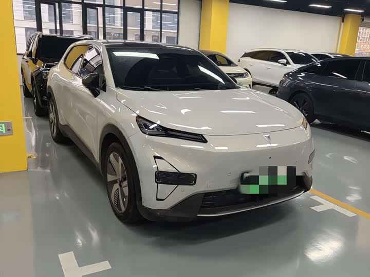 Фото 4 - Changan Deepal S05