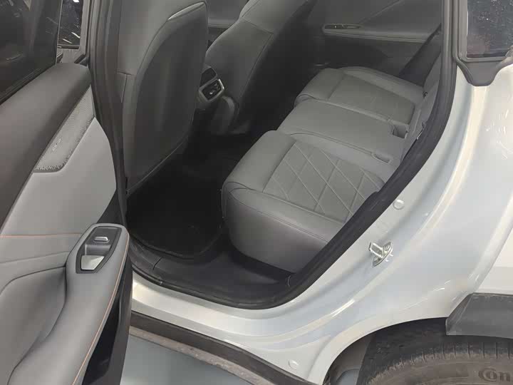 Фото 5 - Changan Deepal S05