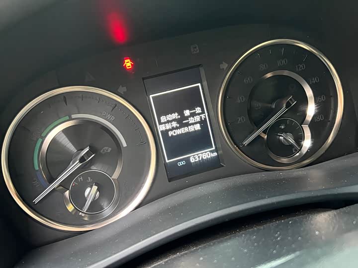 Фото 4 - Lexus LM