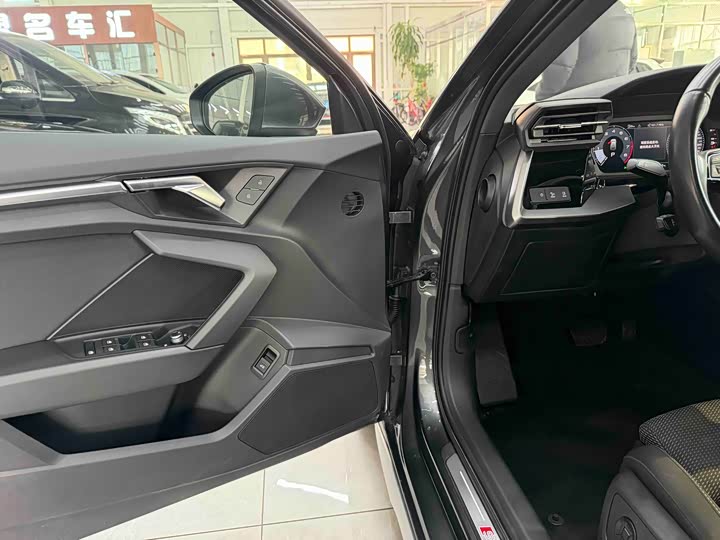 Фото 9 - Audi A3