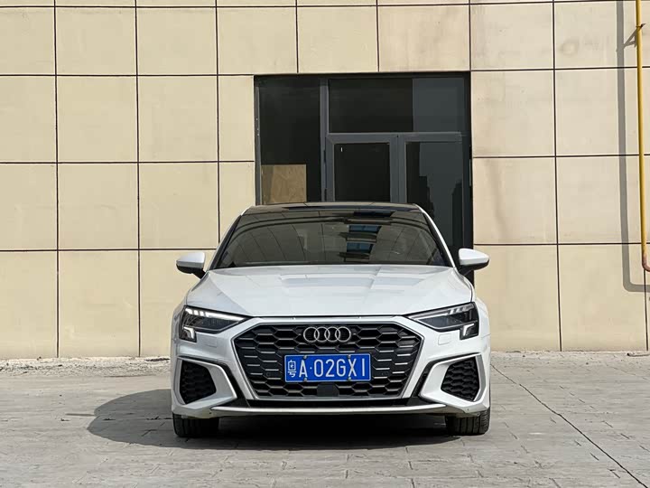 Фото 2 - Audi A3