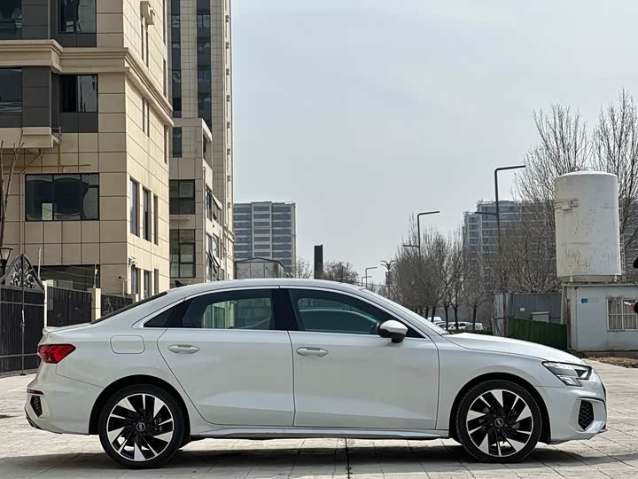 Фото 5 - Audi A3