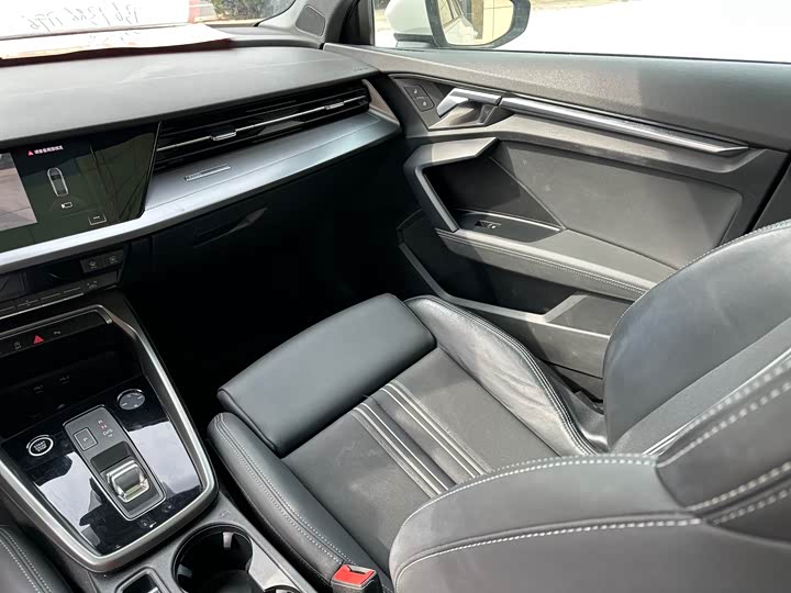 Фото 8 - Audi A3