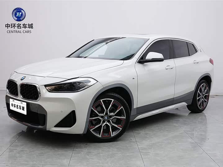 Фото 1 - BMW X2