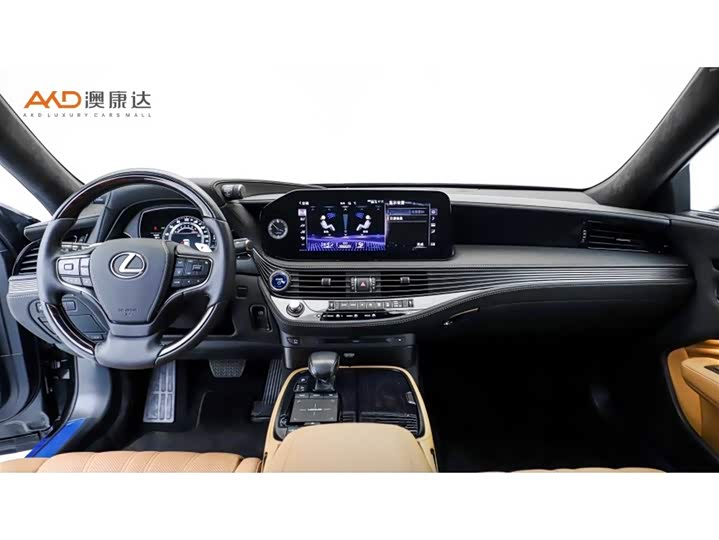 Фото 5 - Lexus LS