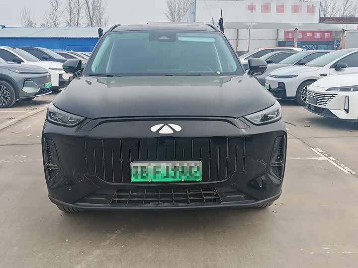 Photo 2 - Chery Fulwin T9