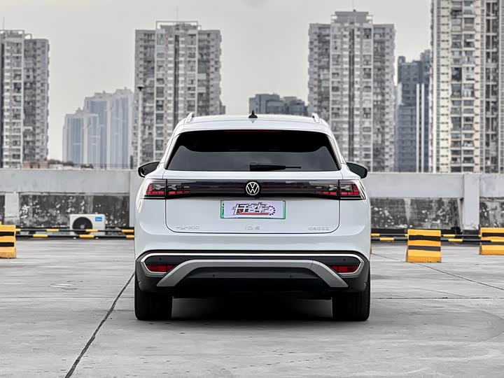 Фото 4 - Volkswagen ID.6 Crozz