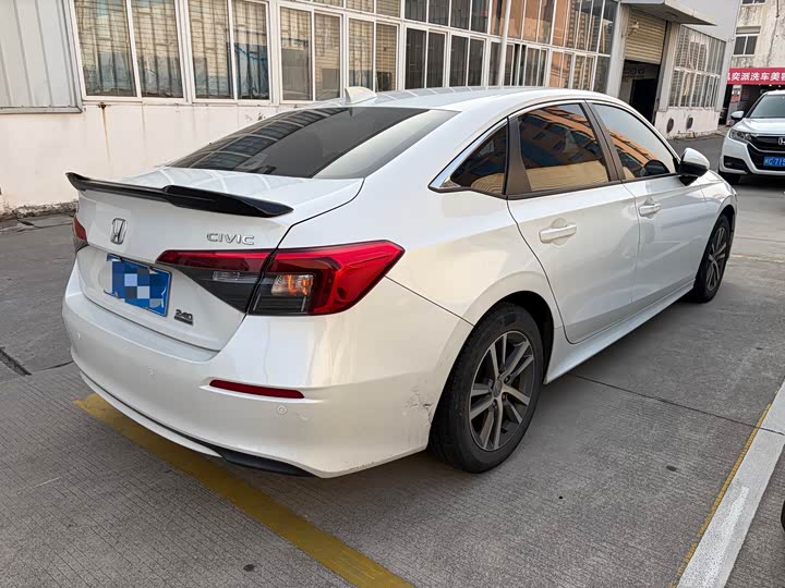 Фото 9 - Honda Civic